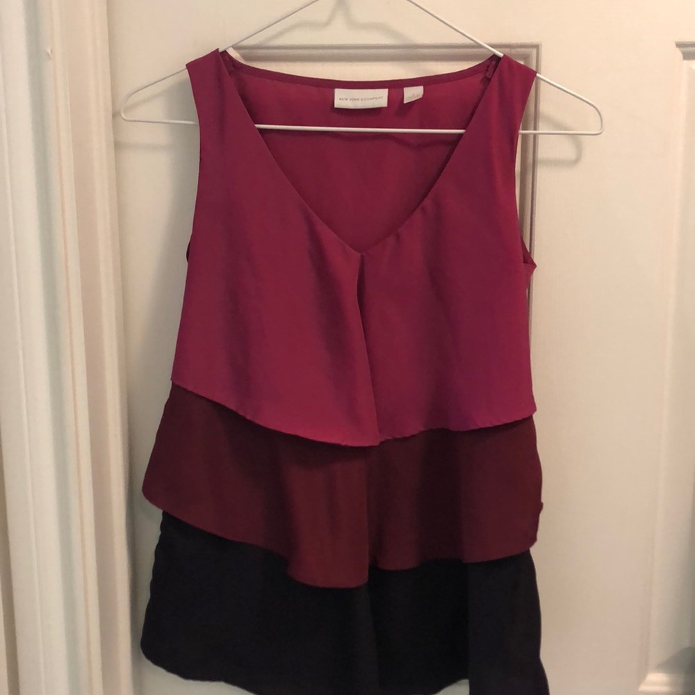 Tri-colored gradient ruffle tank blouse